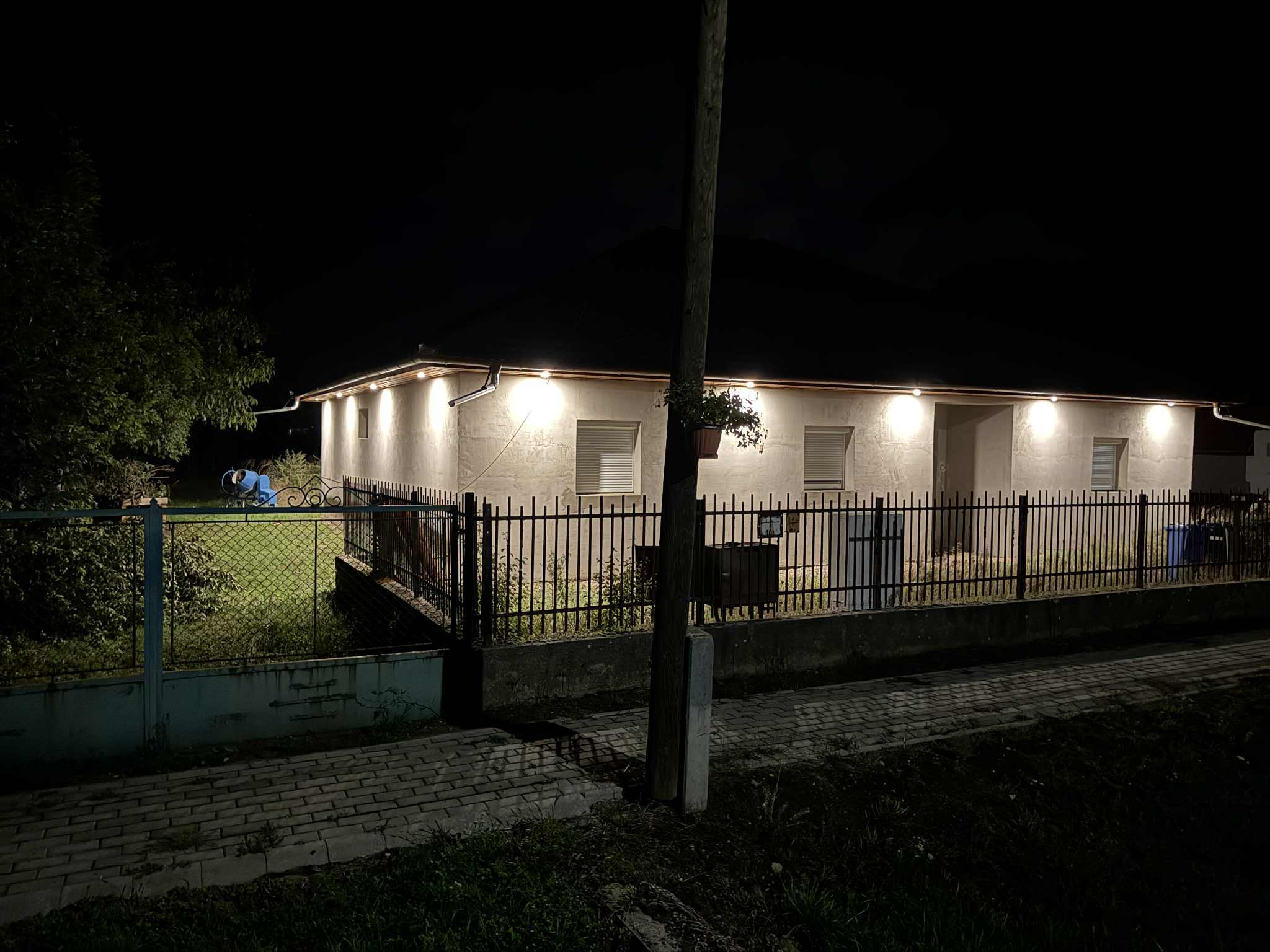 Küldtéri díszvillágítás 2